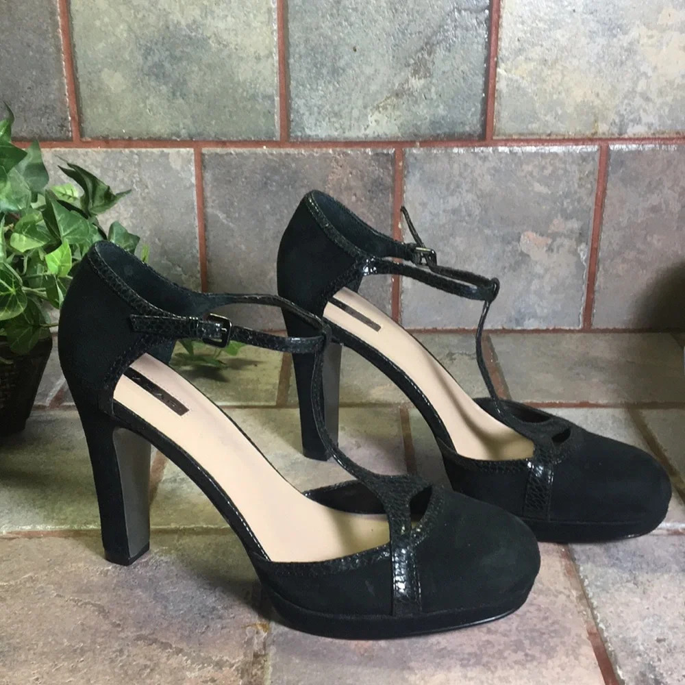 Tahari‎ "Angela" Platform Heels